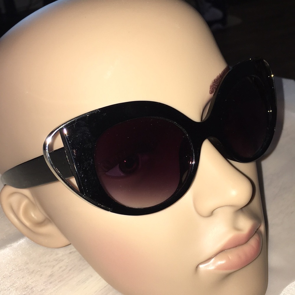NWT Cat Eye Shades